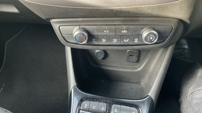 Vauxhall Crossland 1.2 Turbo Design 5dr Petrol Hatchback